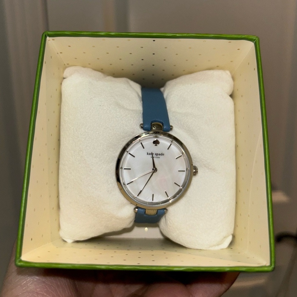 Baby blue band Kate Spade watch ⌚️